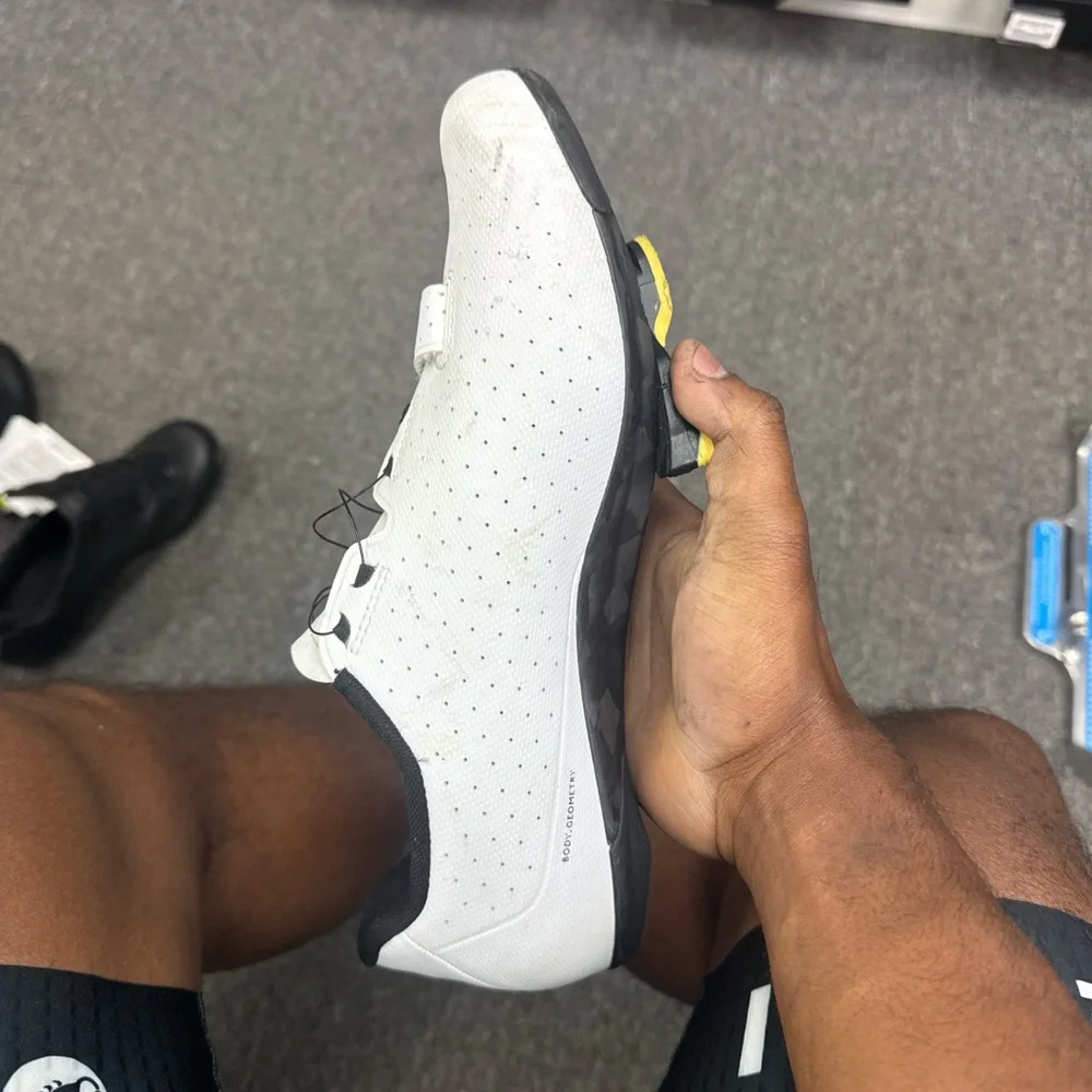Specialized Men's White Road Cycling Shoe - Boa Closure
